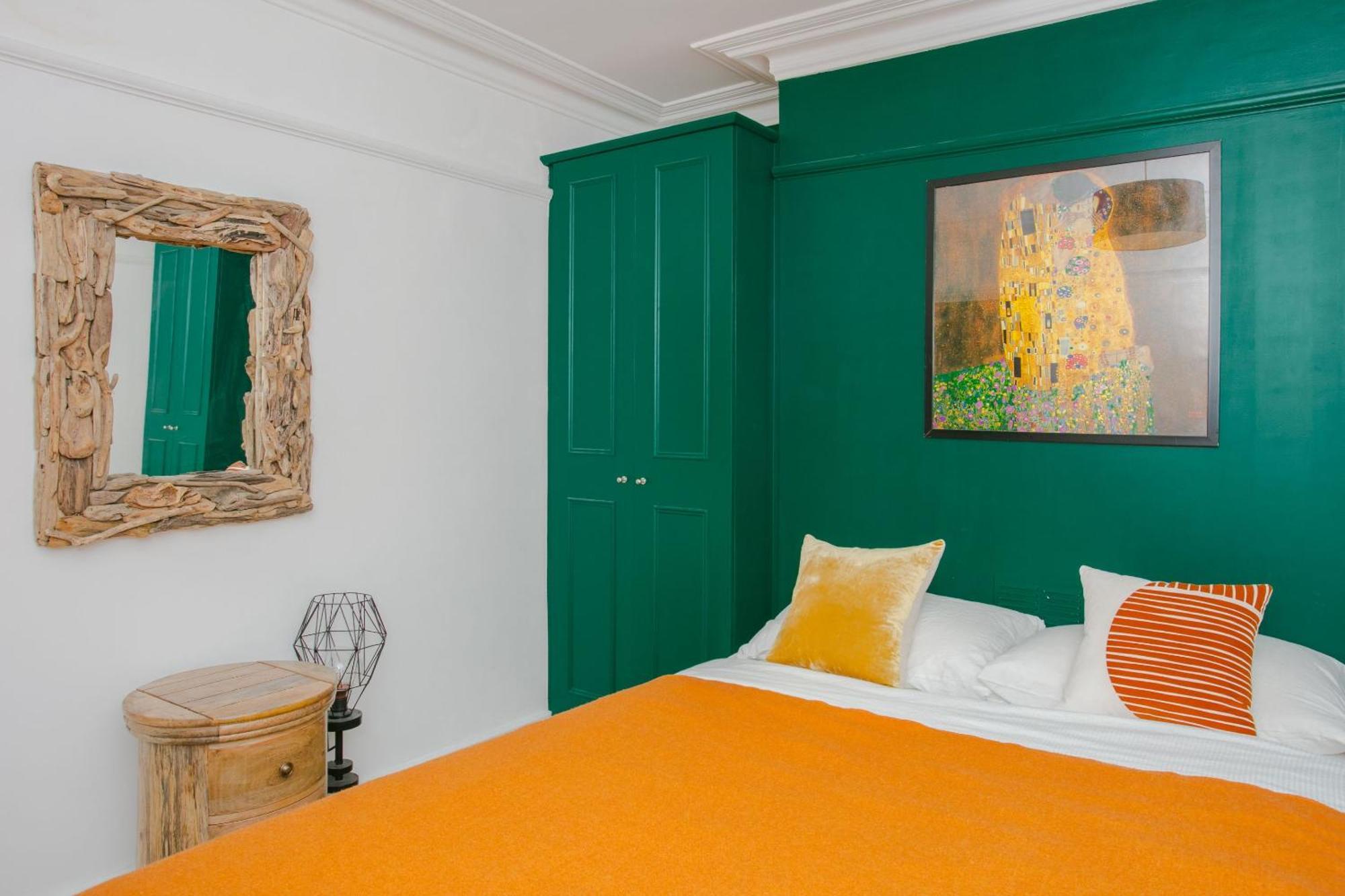 Modern Garden Apartment Camden London Exterior photo